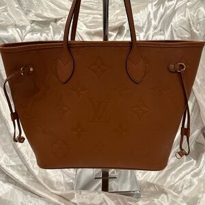 Louis Vuitton Neverfull MM in Cognac
